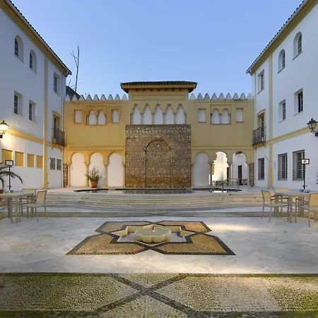 Ξενοδοχείο Macia Alfaros 4*