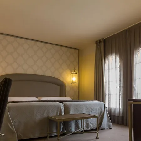 Macià Alfaros Hotel Cordoue
