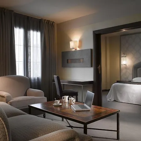 Macià Alfaros Hotel Cordoue