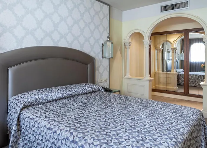 Macia Alfaros Córdoba