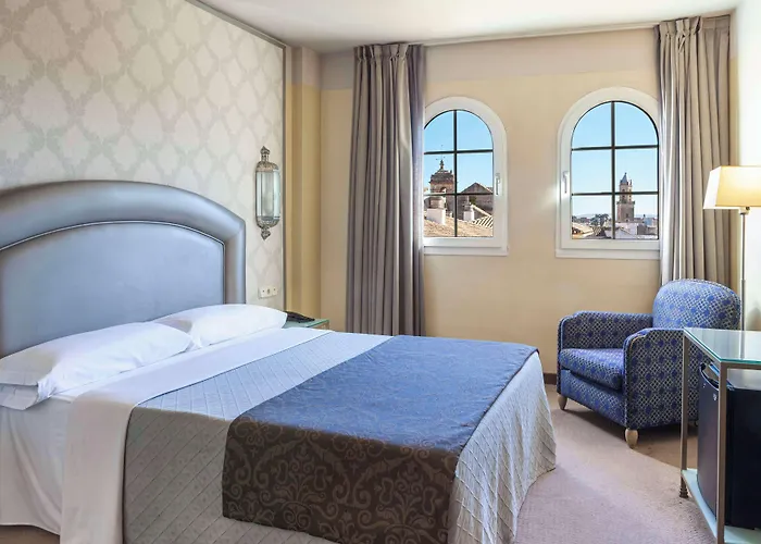 Hotell Macia Alfaros