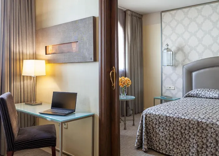 Macia Alfaros 4* Cordoba