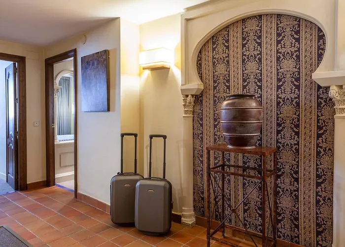 Macia Alfaros Hotel Cordoba